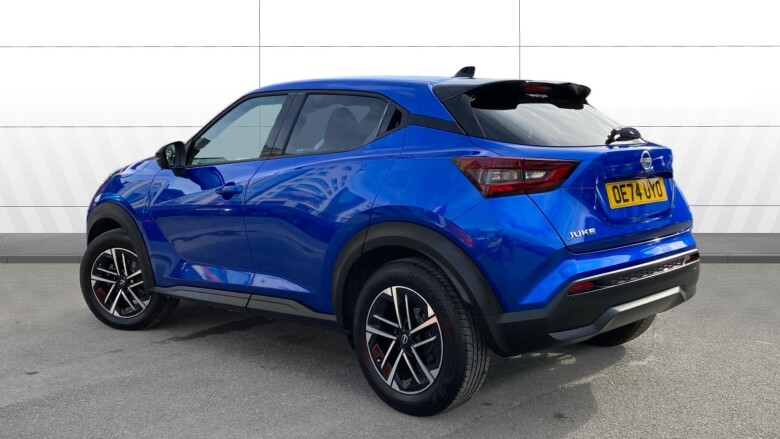 Nissan Juke 1.0 DiG-T N-Connecta 5dr Petrol Hatchback